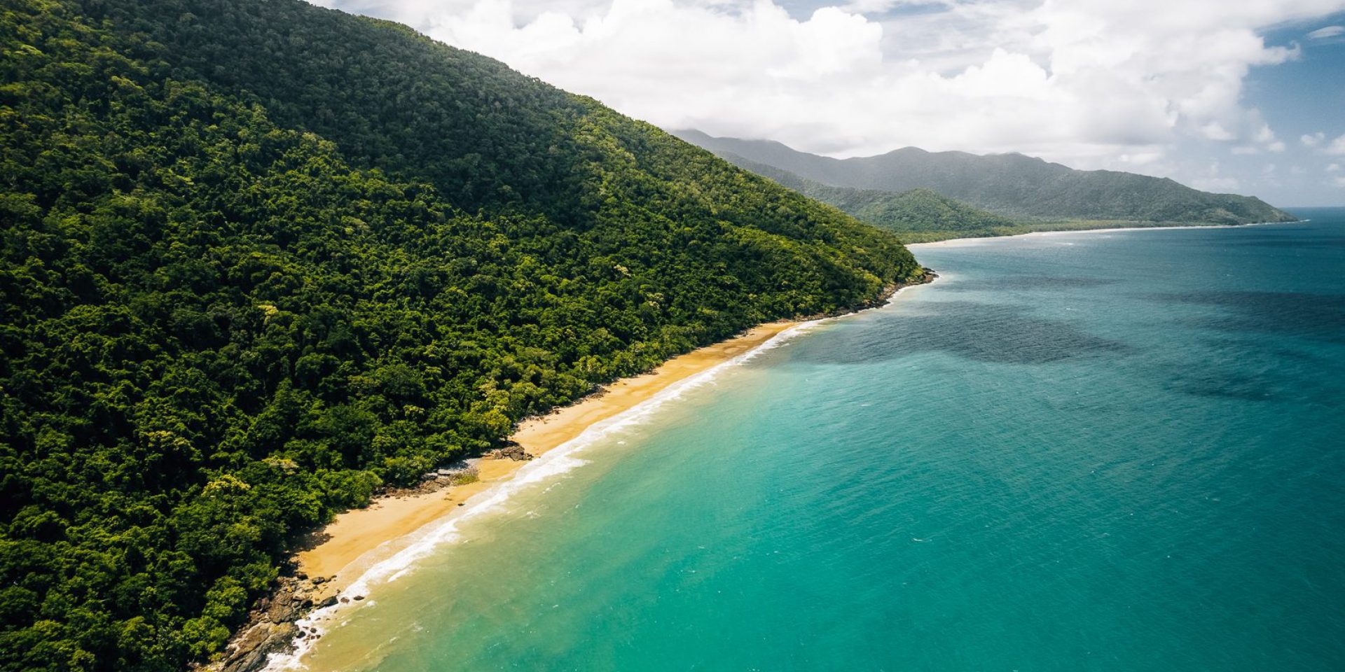 Cruising the Queensland coast from Lizard Island to Cairns