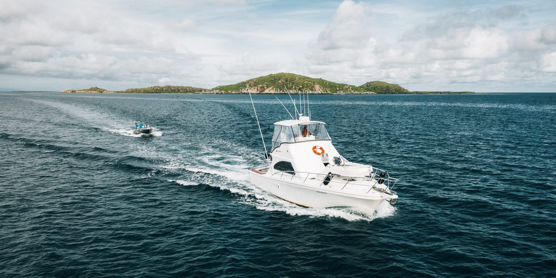 Cruising Howick islands